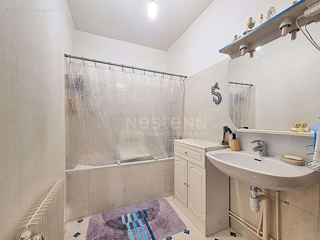 Appartement à LAMORLAYE