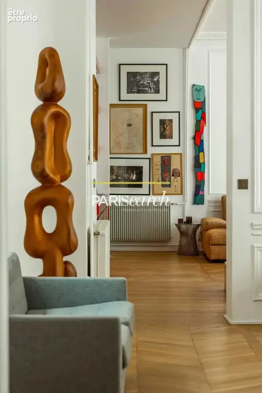 Place victor hugo / balcon filant / 3m40 de hauteur sous plafond / 3 chambres - photo 5