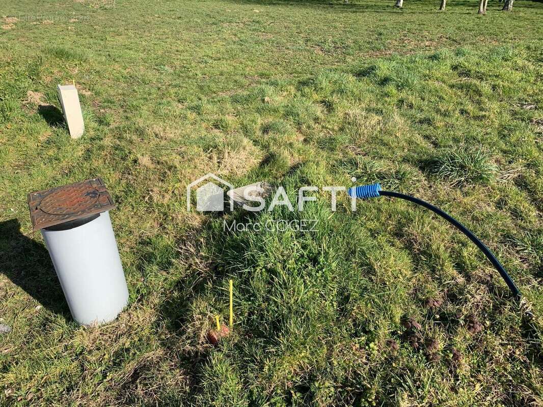 Photo 3 - Terrain à SAINT-MARTIN-BOULOGNE