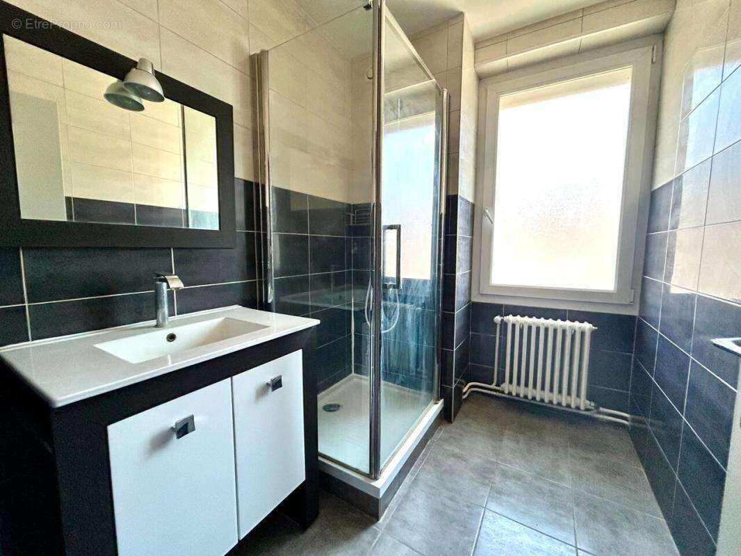 Appartement à SAINT-VALLIER