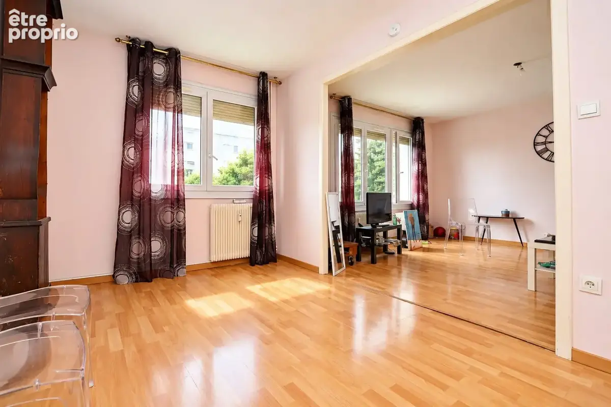 Appartement 4 pièces 73 m² à vendre à Dijon (21000) - photo 2