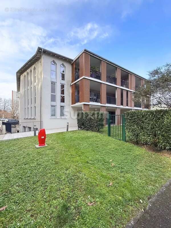 Appartement à LYON-5E