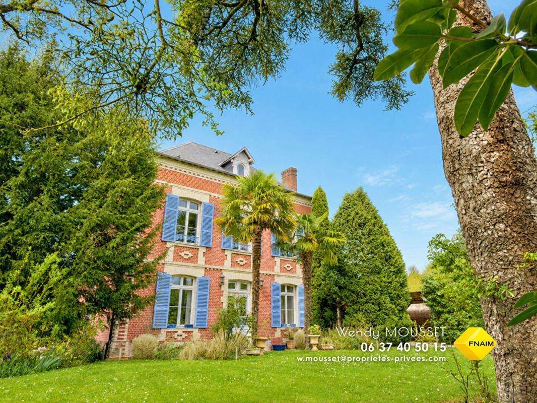 Maison à SAINT-NOM-LA-BRETECHE