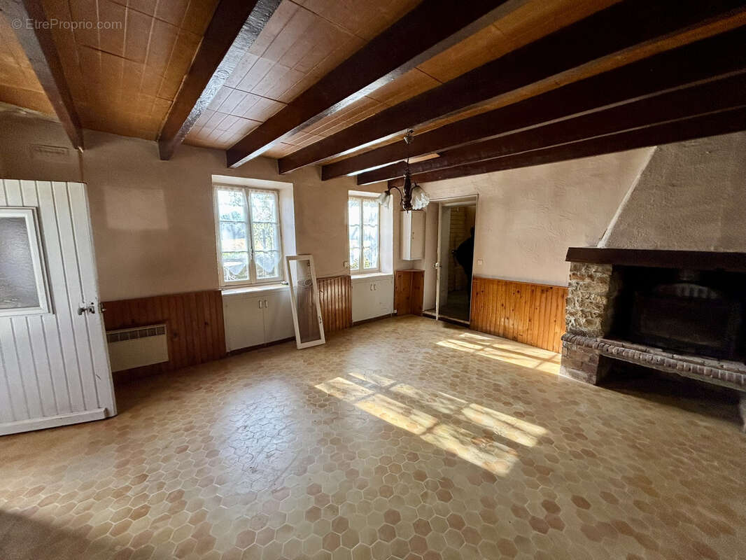 Maison à COLONZELLE