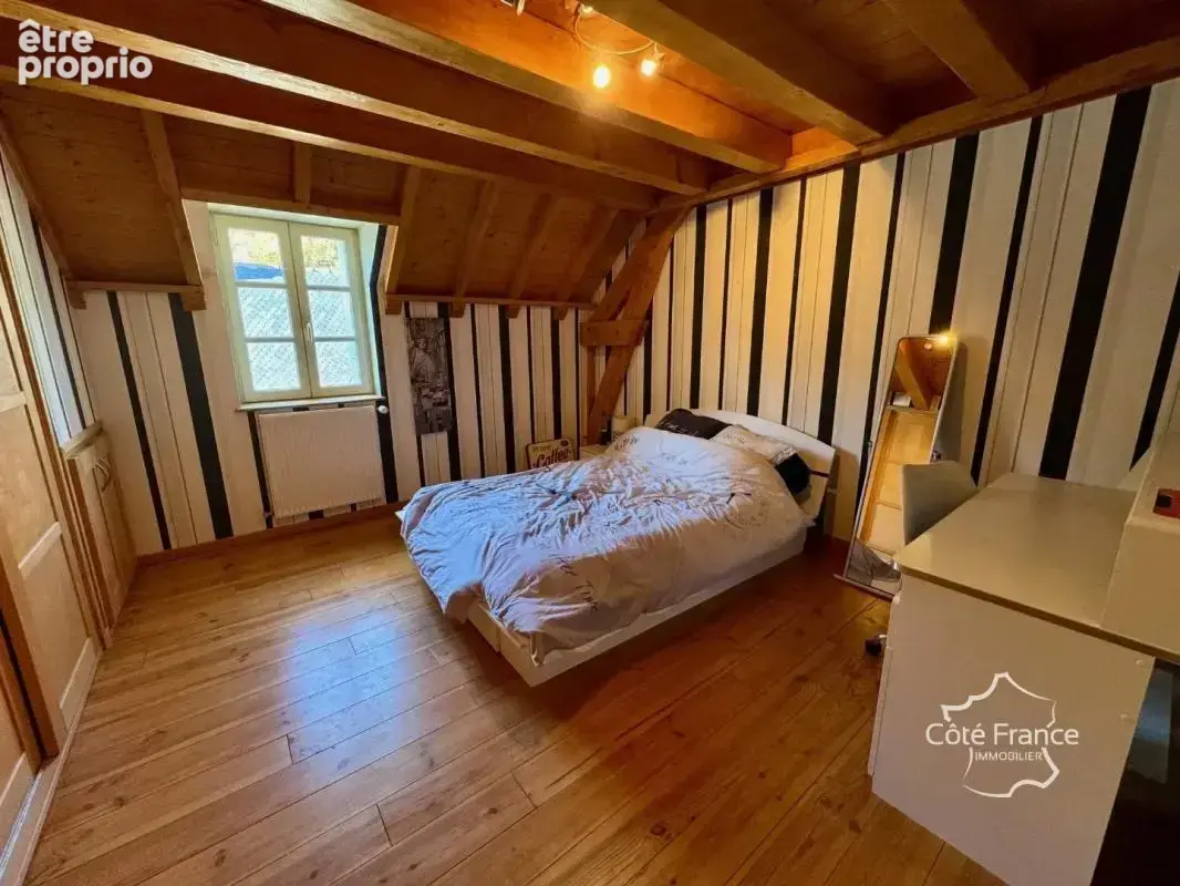 Très charmante maison de village (2009) avec piscine et jard - photo 9
