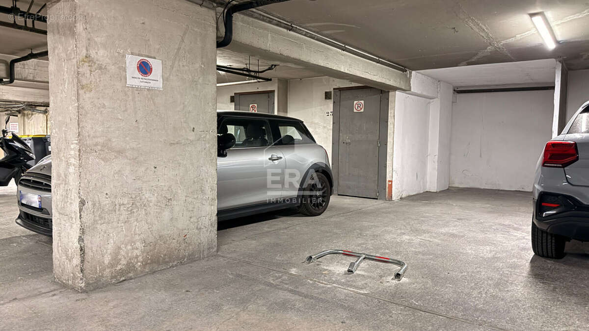 Autre à NICE
