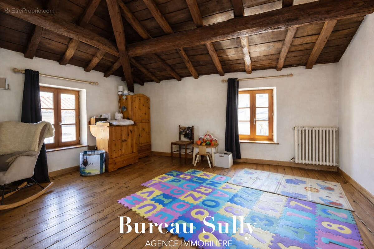 Maison à MARCILLY-D'AZERGUES