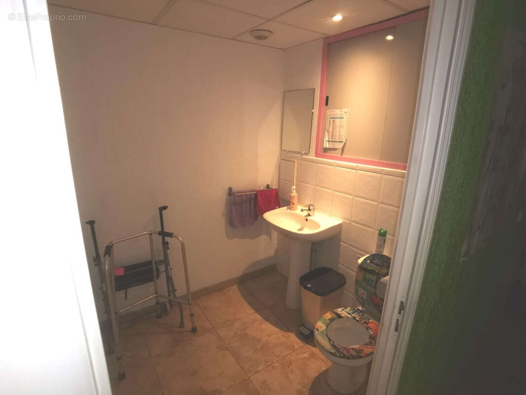 Appartement à MOUANS-SARTOUX