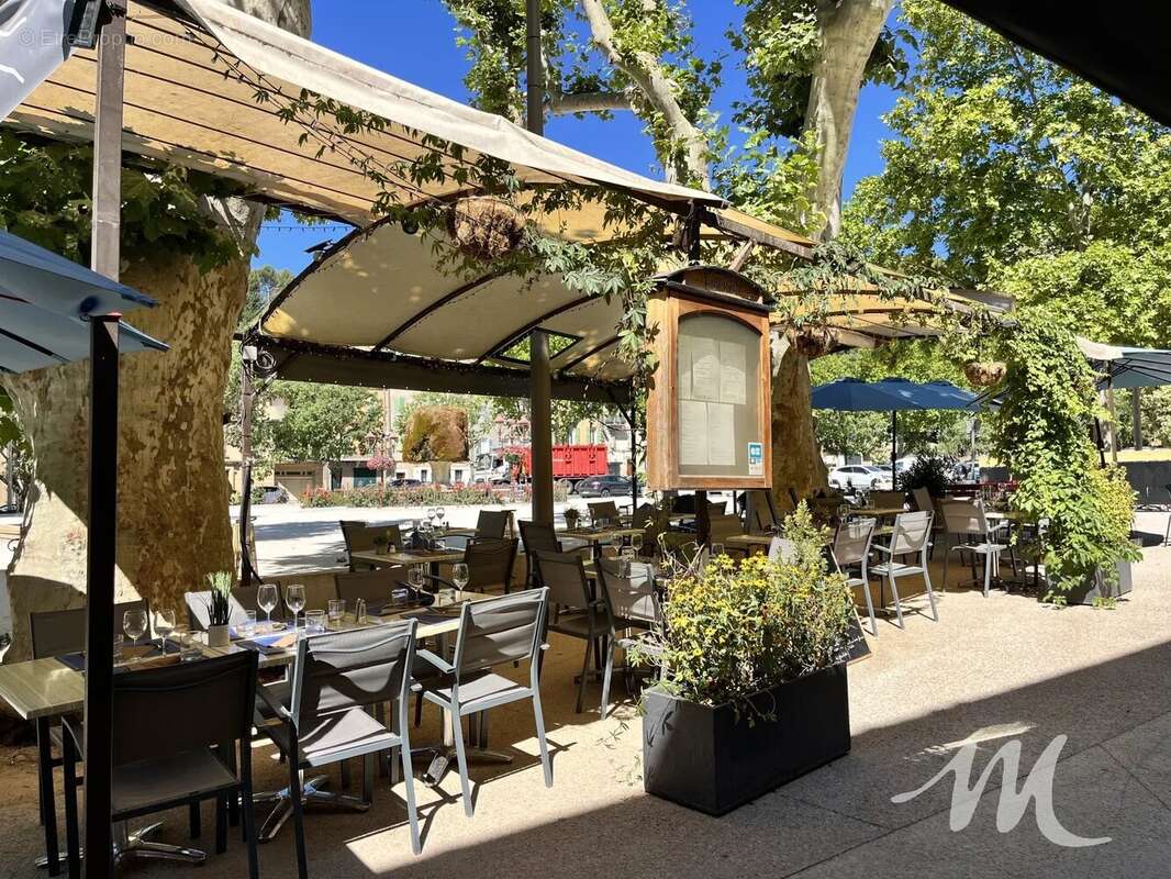Fonds de commerce restaurant a vendre barjols avec terrasse et veranda - photo 14