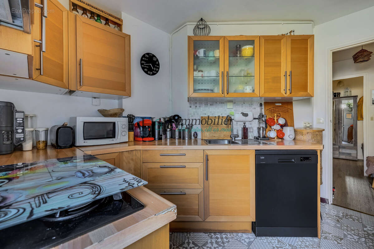 Appartement à SAINT-MAUR-DES-FOSSES