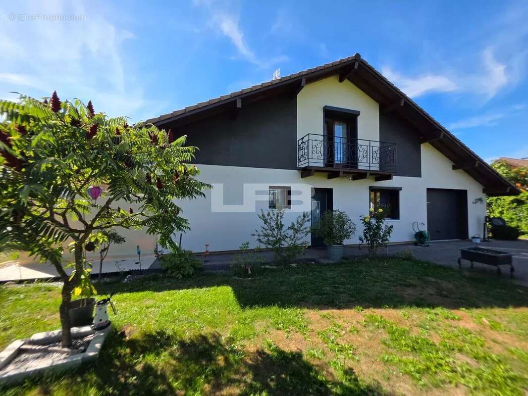 Belle maison 153,5 m² sur Terrain plat 1251 m² - photo 18