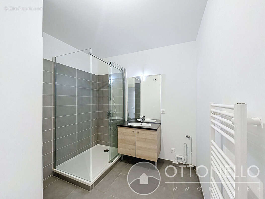 Appartement Roquebrune Sur Argens 3 pièces 58,83 m2 avec jardin et deux parkings - photo 6