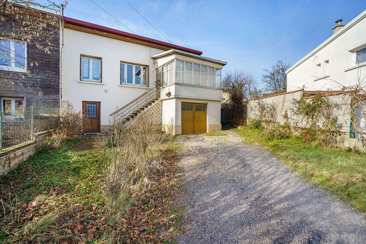 Maison Macon 4 pièces 95 m2 - photo 2