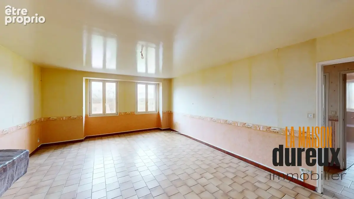 Appartement 105 m² à Valay  - photo 4