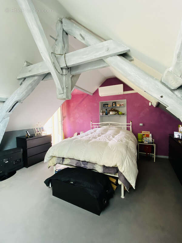 Maison à MONTEREAU-FAULT-YONNE