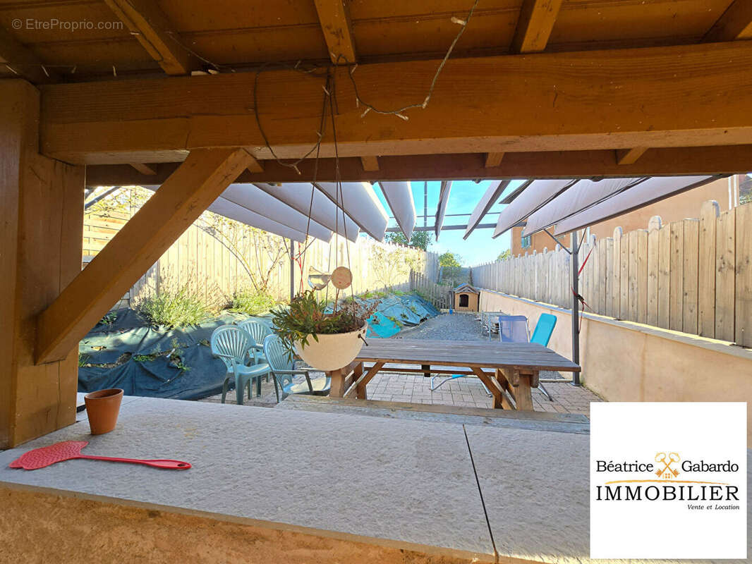 Maison à LAMURE-SUR-AZERGUES