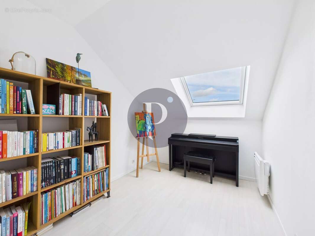 Appartement à LE PLESSIS-ROBINSON