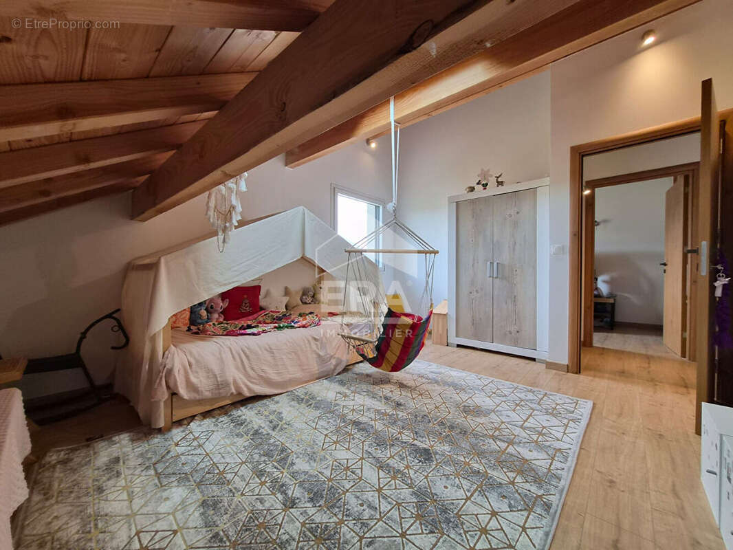 Maison 185m² à l'hôpital-du-grosbois - photo 7