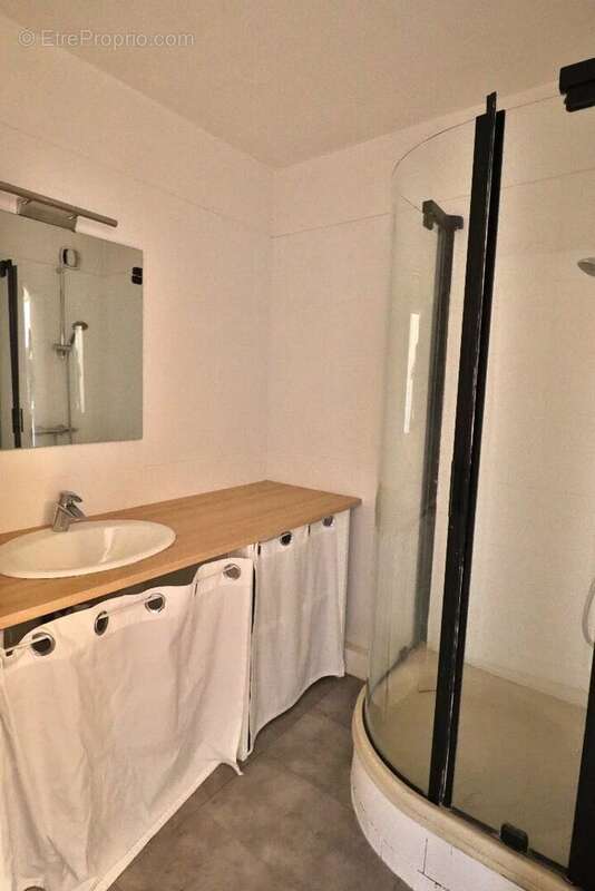 Appartement à VERRIERES-LE-BUISSON