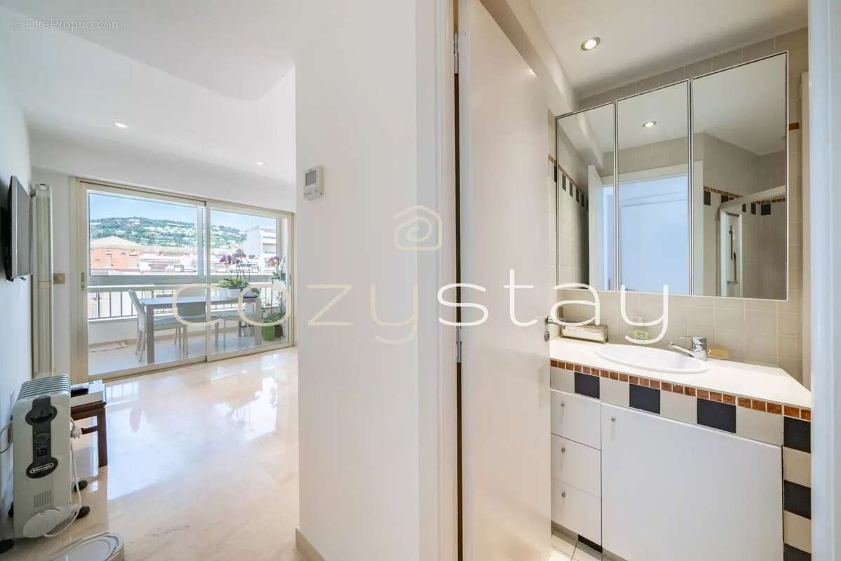 Appartement d’exception, Cannes arrière Croisette - photo 11