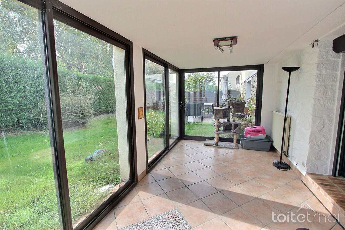 Maison à MAGNY-LES-HAMEAUX