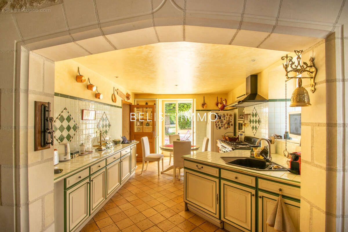 Maison à LA CROIX-EN-TOURAINE