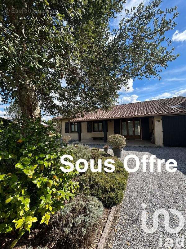 Photo 1 - Maison à TOSSE