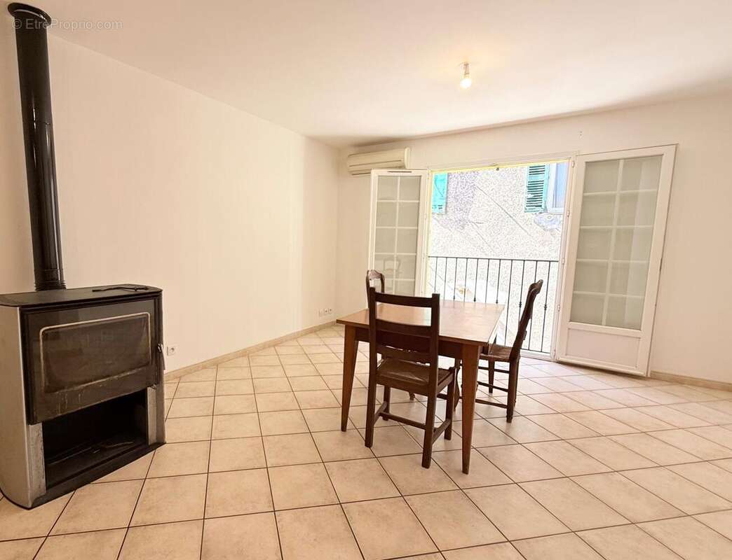 Photo 3 - Maison à COLLOBRIERES