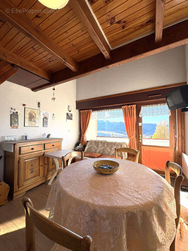 Appartement à FONT-ROMEU-ODEILLO-VIA