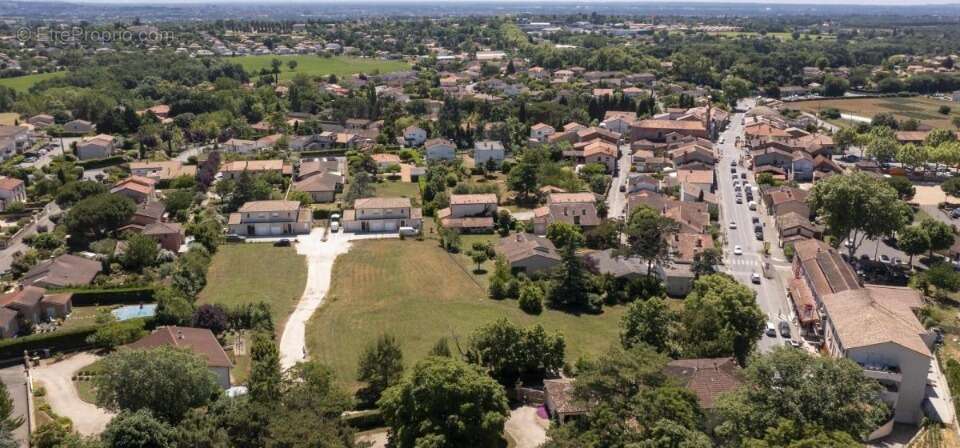 Terrain 376 m² à Castelmaurou  - photo 3