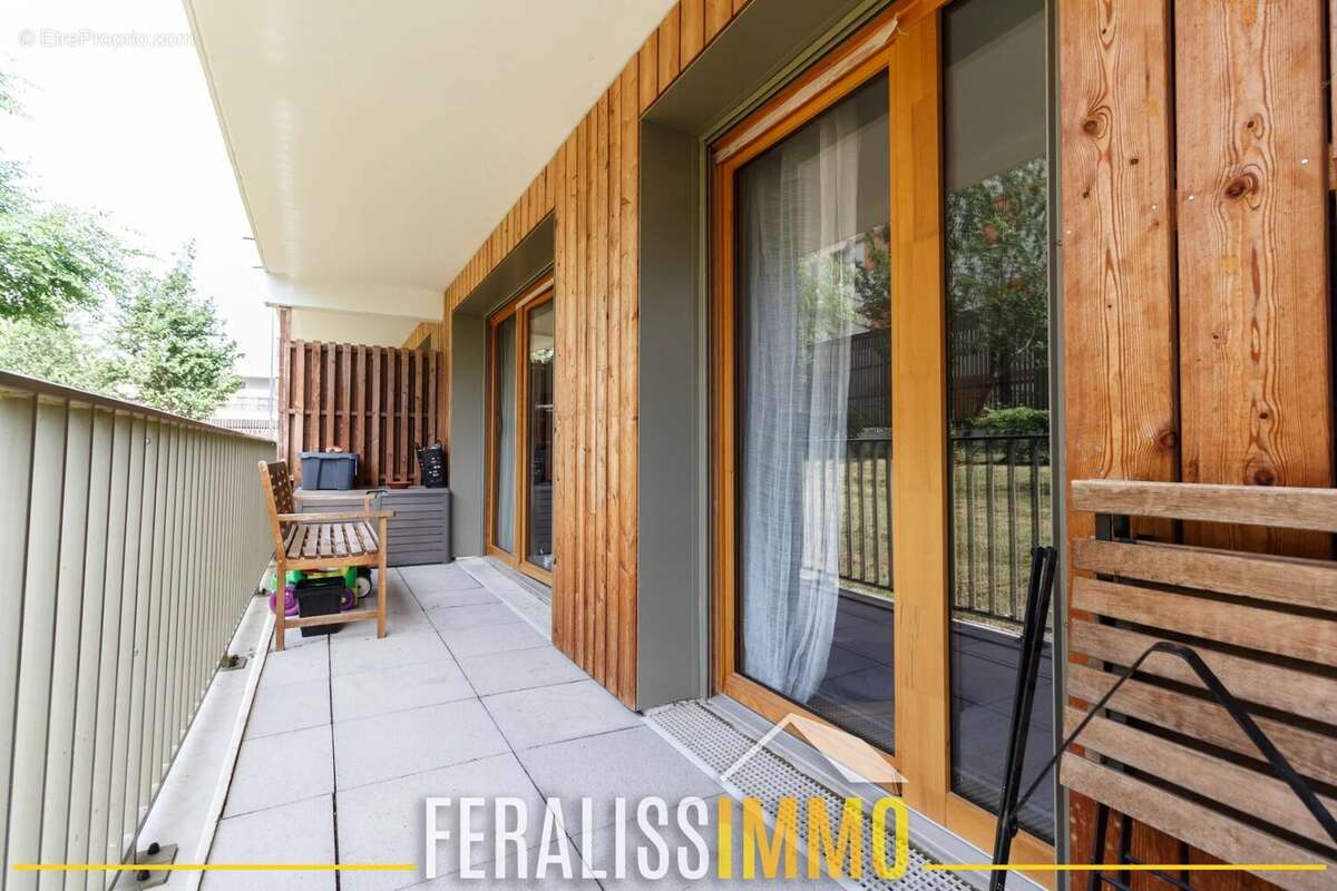 Appartement à MENUCOURT