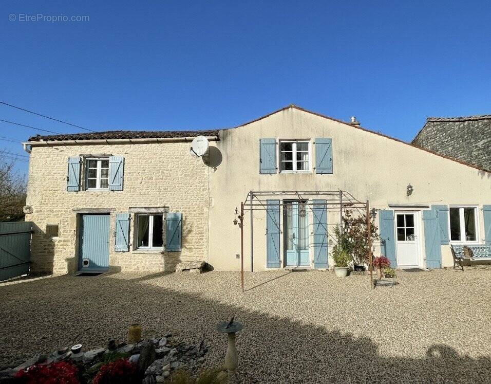 Maison à BRESDON