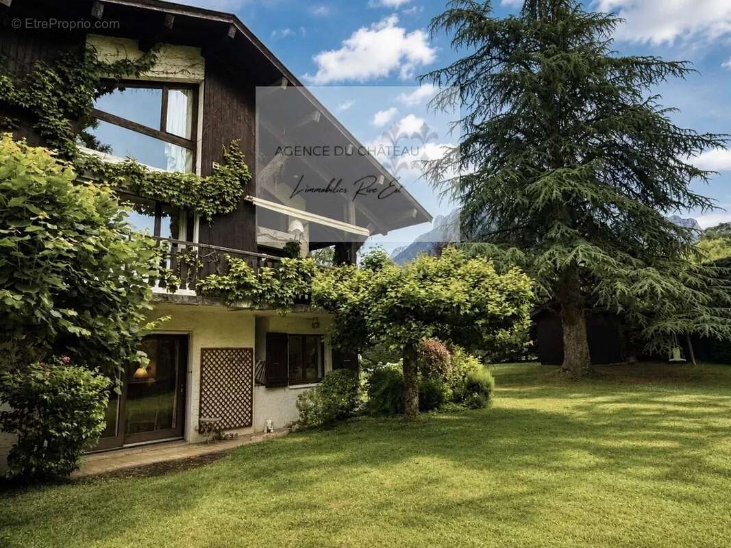 Maison à MENTHON-SAINT-BERNARD