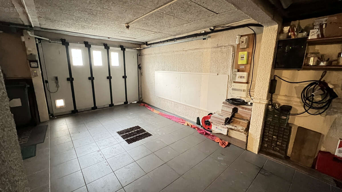 Maison à VIRY-CHATILLON