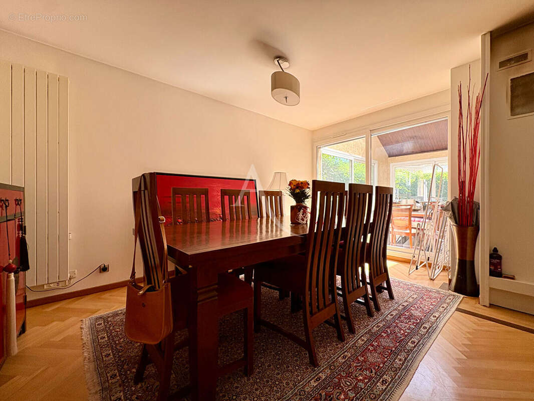 Maison à GIF-SUR-YVETTE