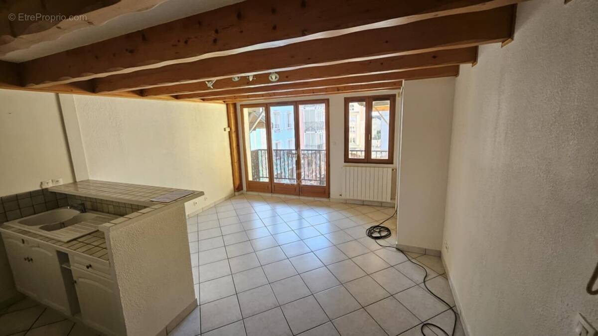 Appartement à ALBERTVILLE