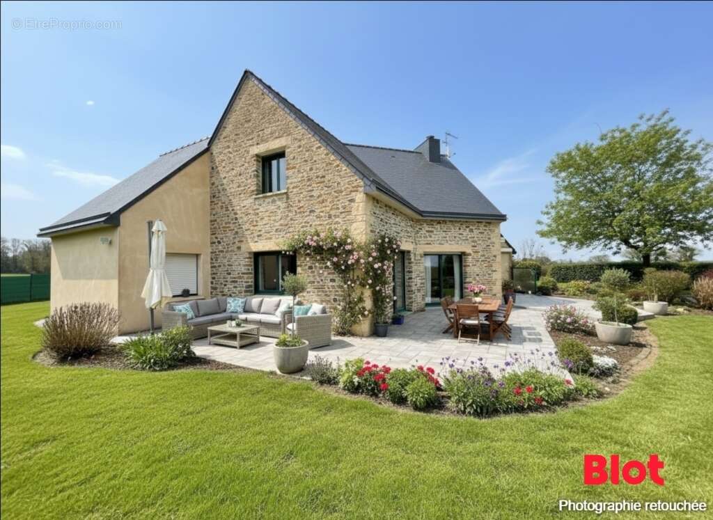 Maison à SAINT-MEEN-LE-GRAND