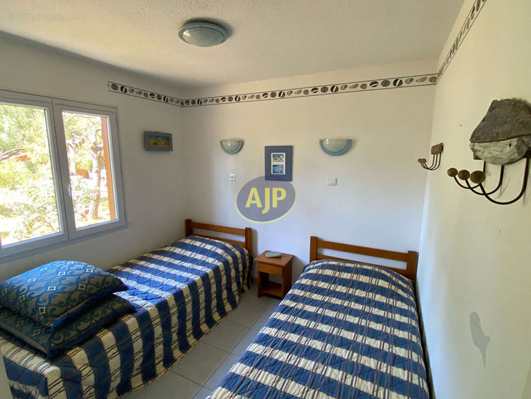 Maison à GRAYAN-ET-L'HOPITAL