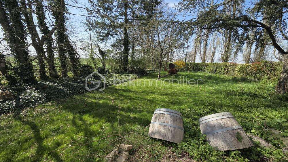 Maison à VILLIERS-SAINT-GEORGES