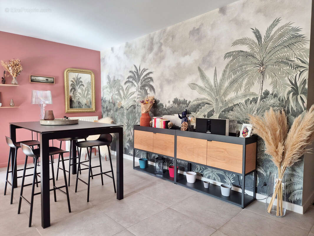 Appartement à FONTAINES-SUR-SAONE