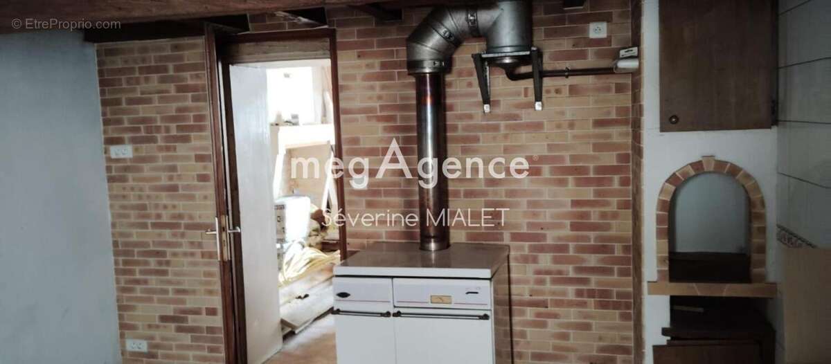 Maison à CHATEAUBERNARD