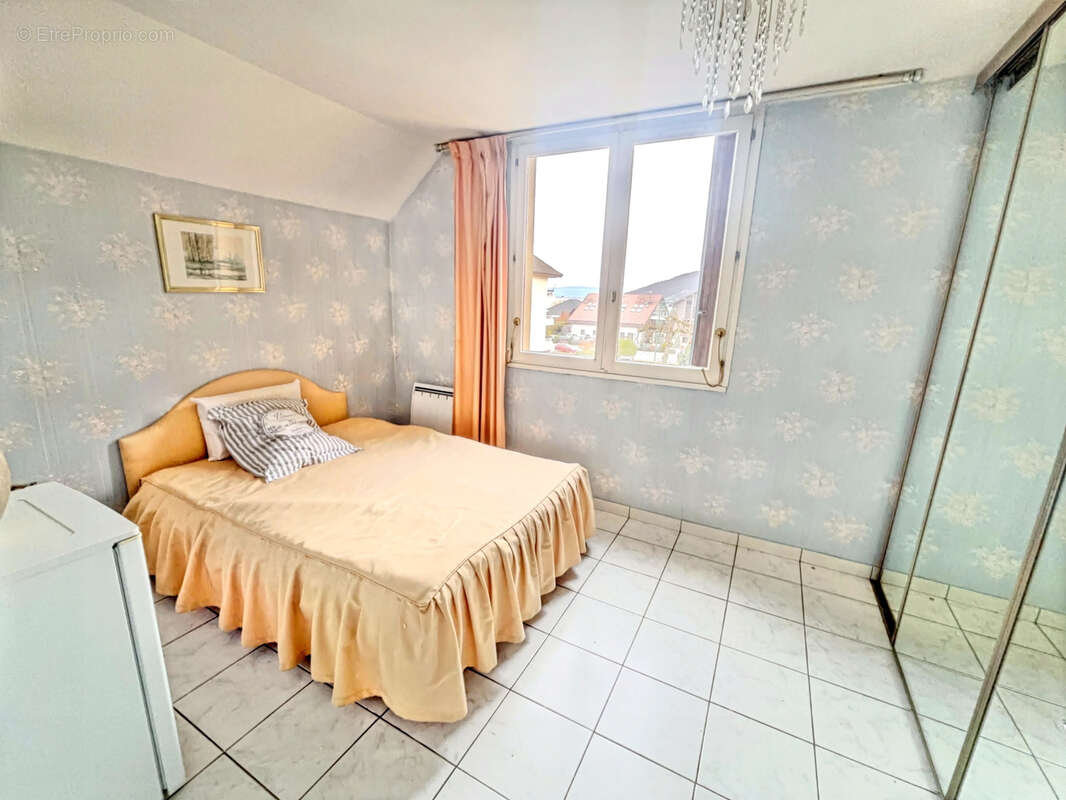 Appartement à DUINGT