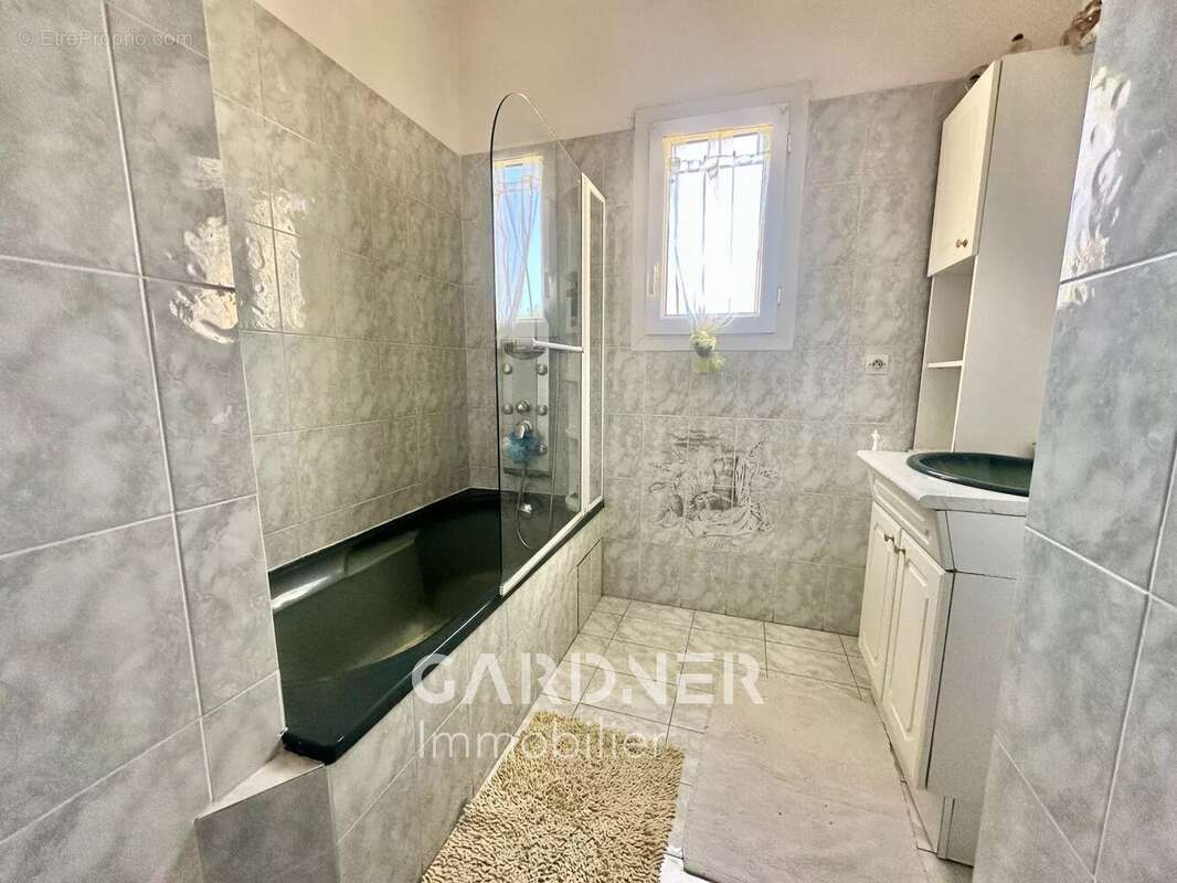 Maison à CARNOUX-EN-PROVENCE