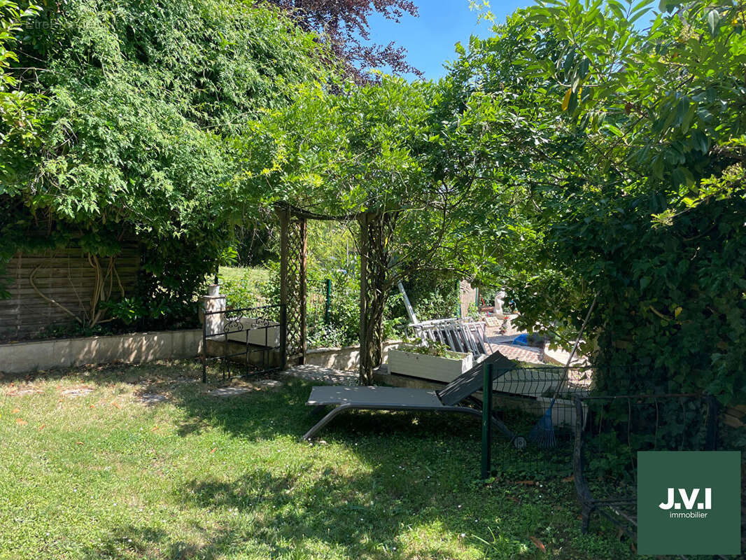 Maison à MONTMORENCY