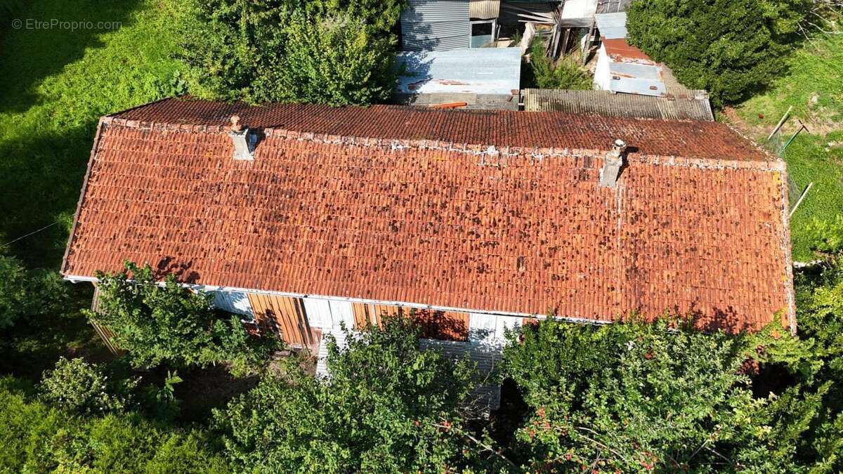 Maison à THOUROTTE