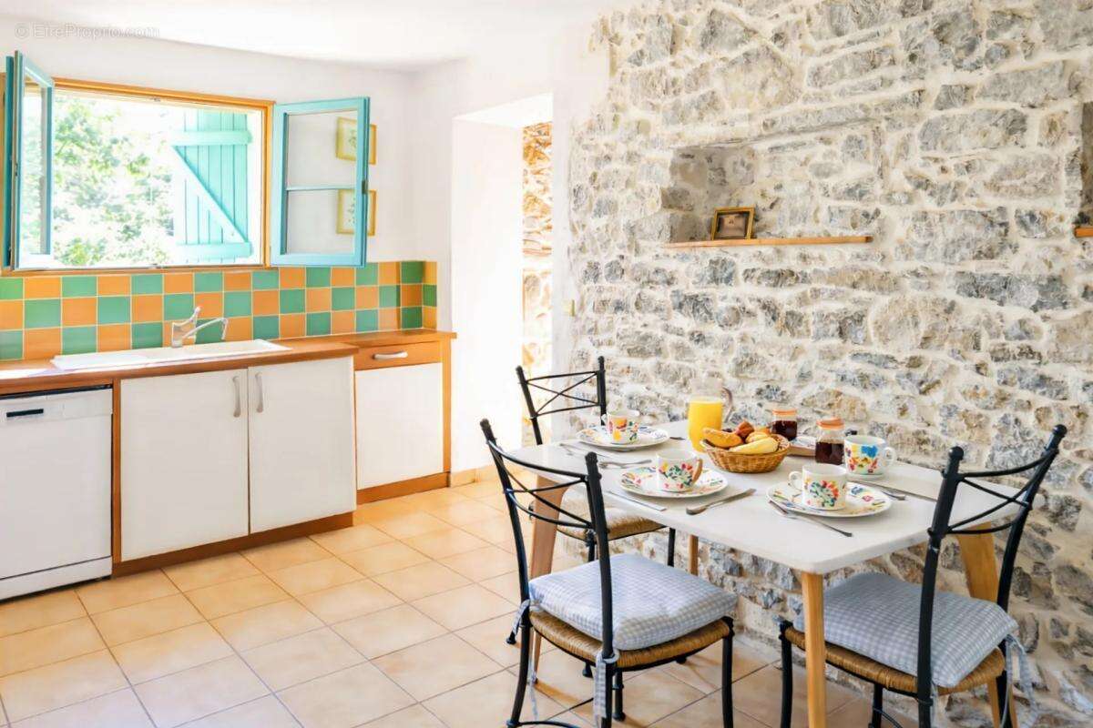 Maison à VILLEDAIGNE