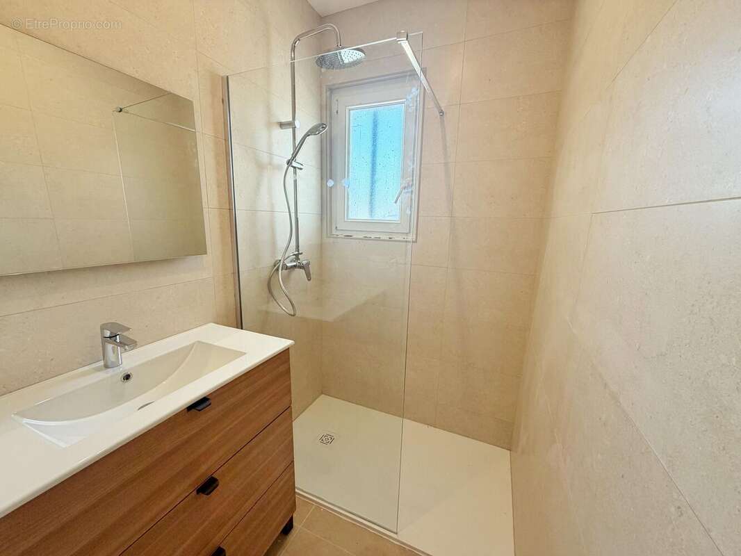 Maison 81 m² à Castelnau-Le-Lez  - photo 9