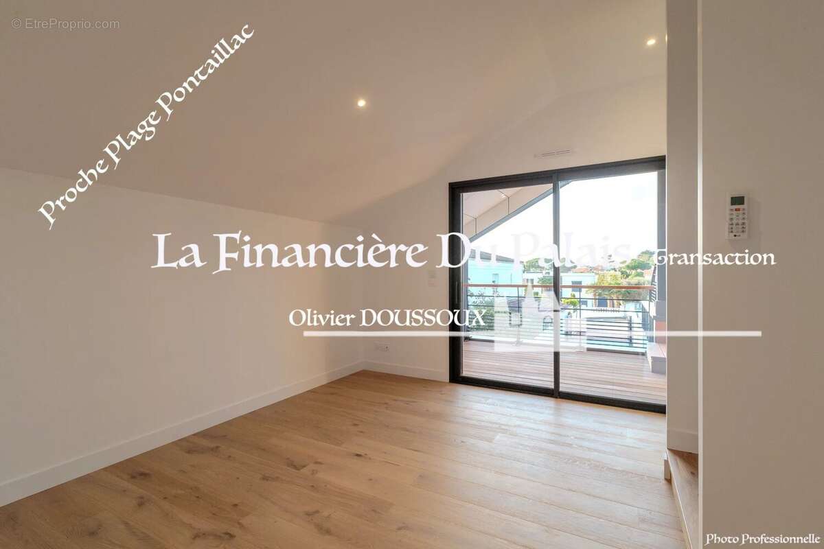 Maison à VAUX-SUR-MER