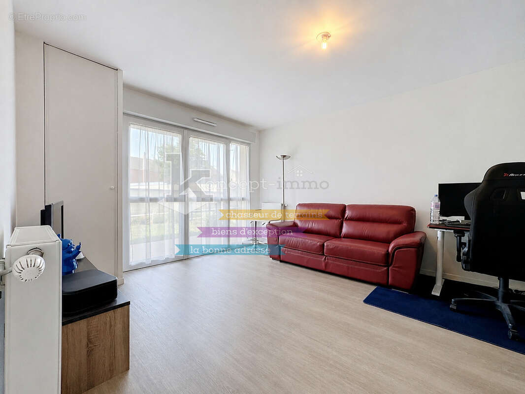 Appartement 40 m² à Clermont  - photo 2