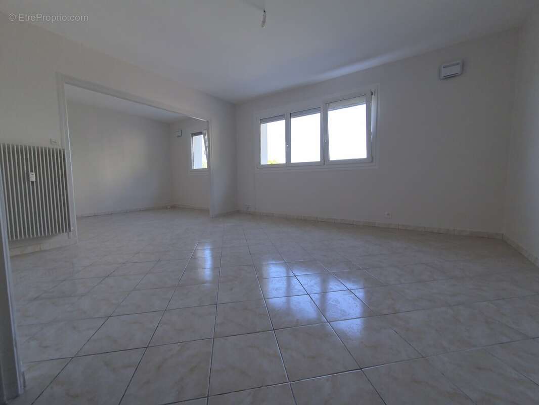 Appartement à ESSEY-LES-NANCY